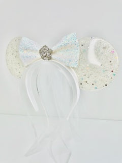 Bridal Resin Ears with Veil
